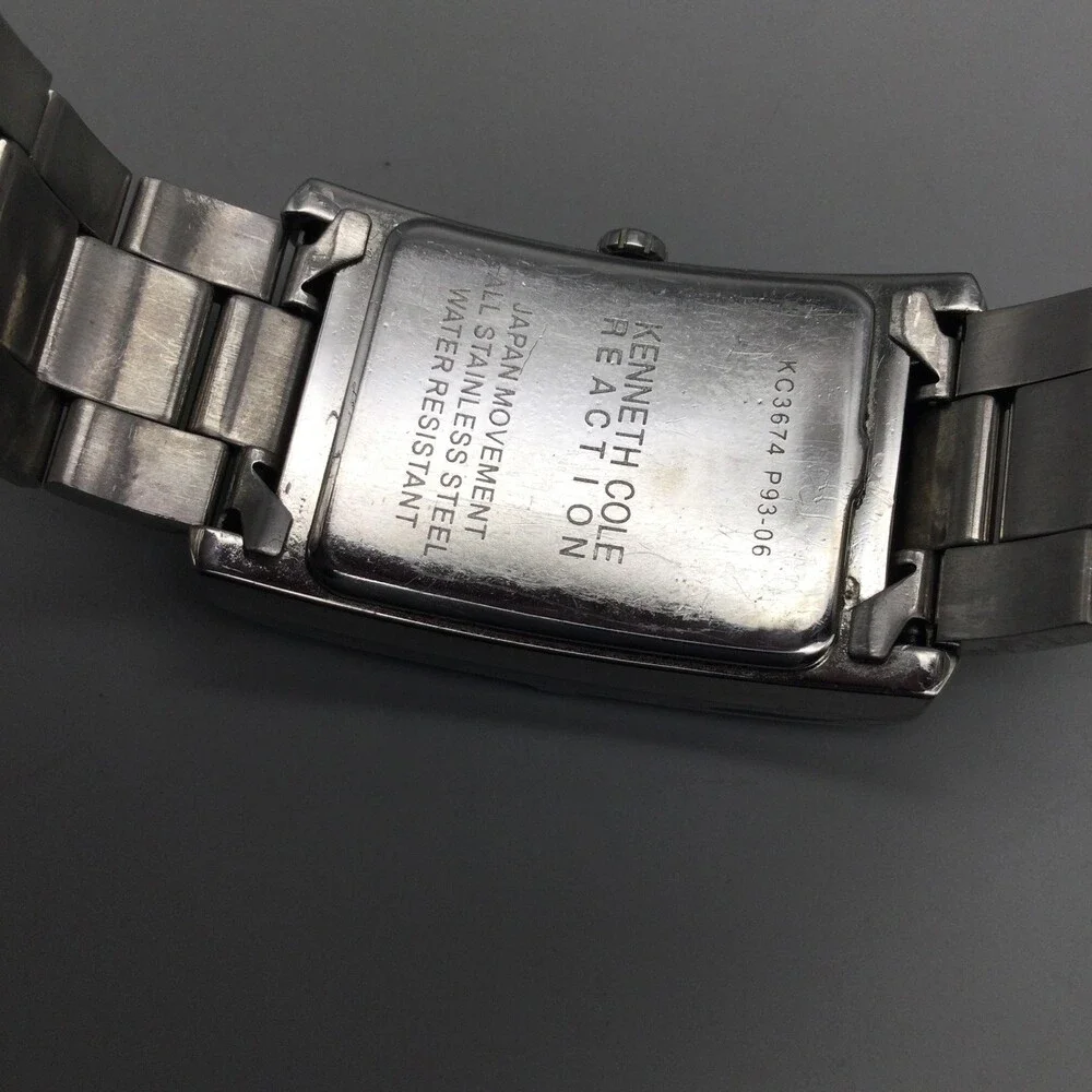 Kenneth Cole Reaction Mens Watch 30mm Gray Dial Stainless Date New Battery 7